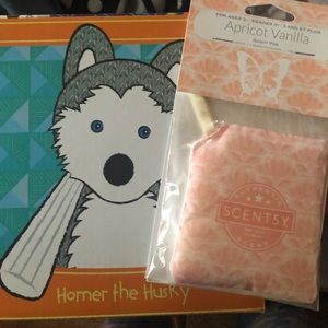 Homer the husky Scentsy buddy-sold out